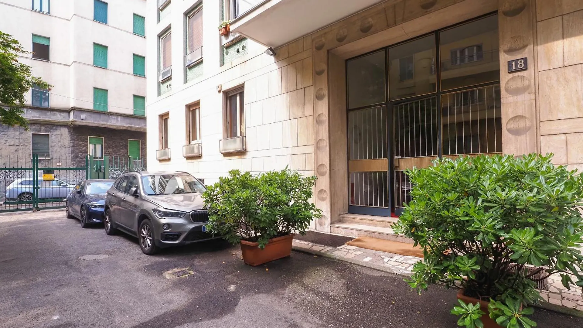 Apartamento Sva18 - Fully Equipped Large Flat - S Ambrogio Milán